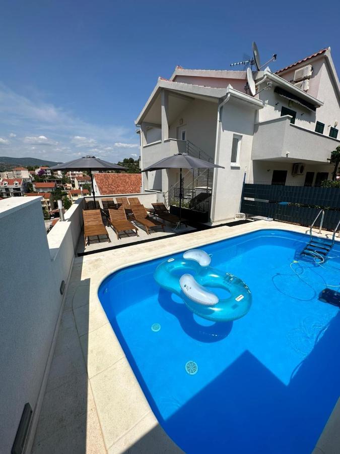 Villa Milena Sweet Apartment-With A Pool Trogir Exterior photo